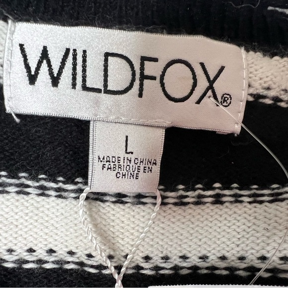 WILDFOX Leanne Striped Distressed Sweater V Neck Women Large NEW. 203 - Picture 5 of 6